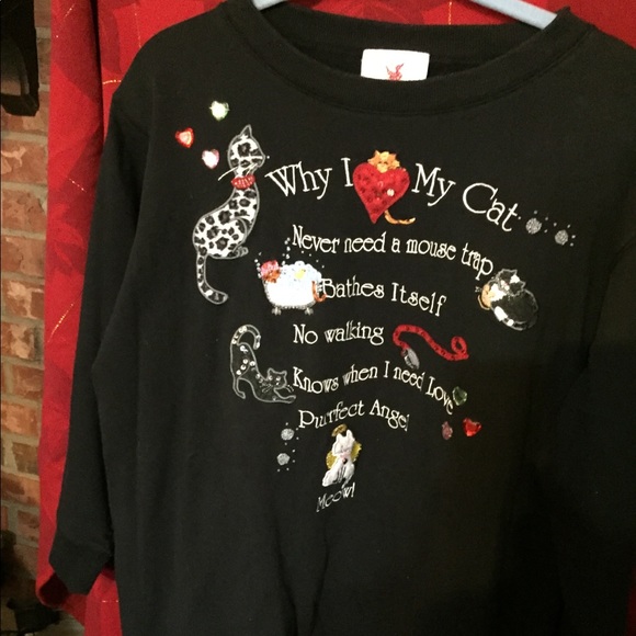 Quacker Factory Tops - ❤️Love❣️Quacker Factory 60% cotton sweatshirt ❤️ kitties cozy & cute.
